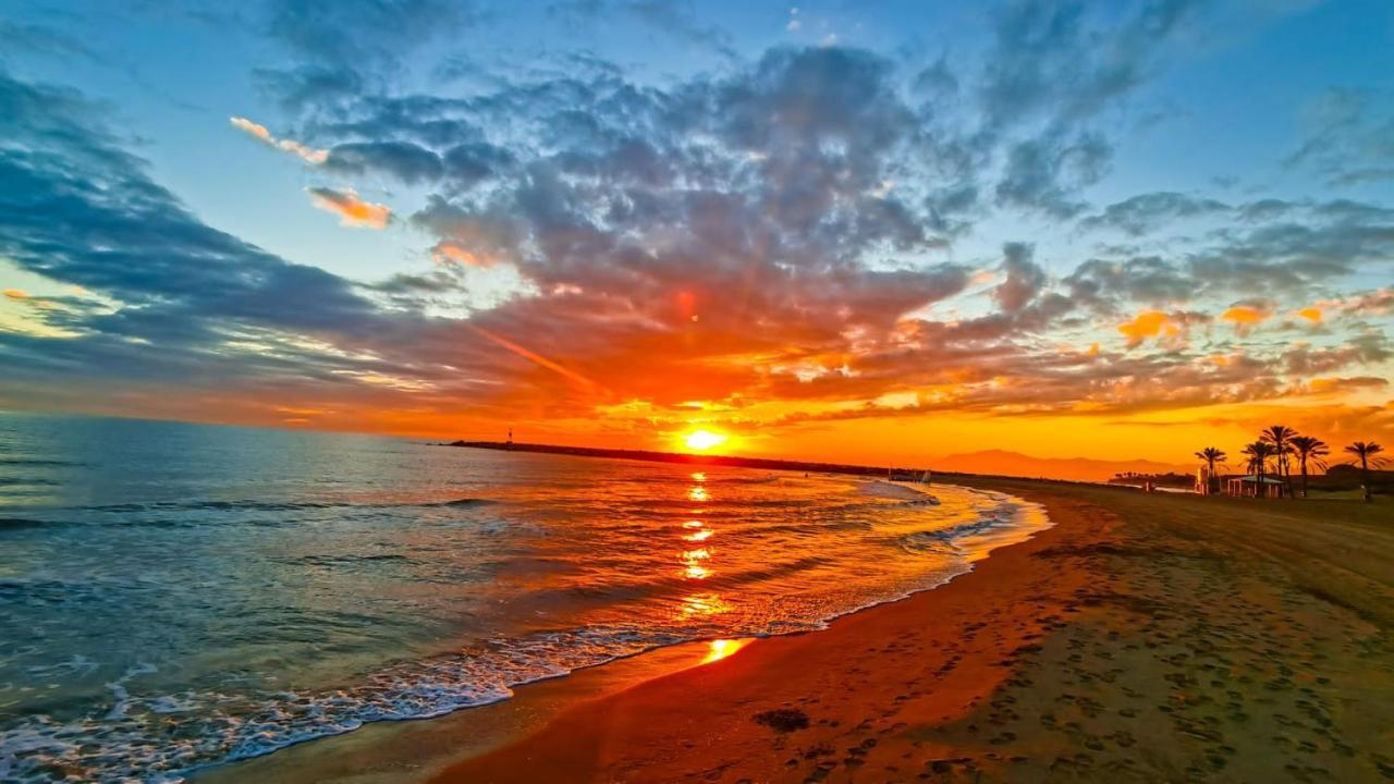 Espectacular Hogar En La Playa Marbella Appartement Buitenkant foto